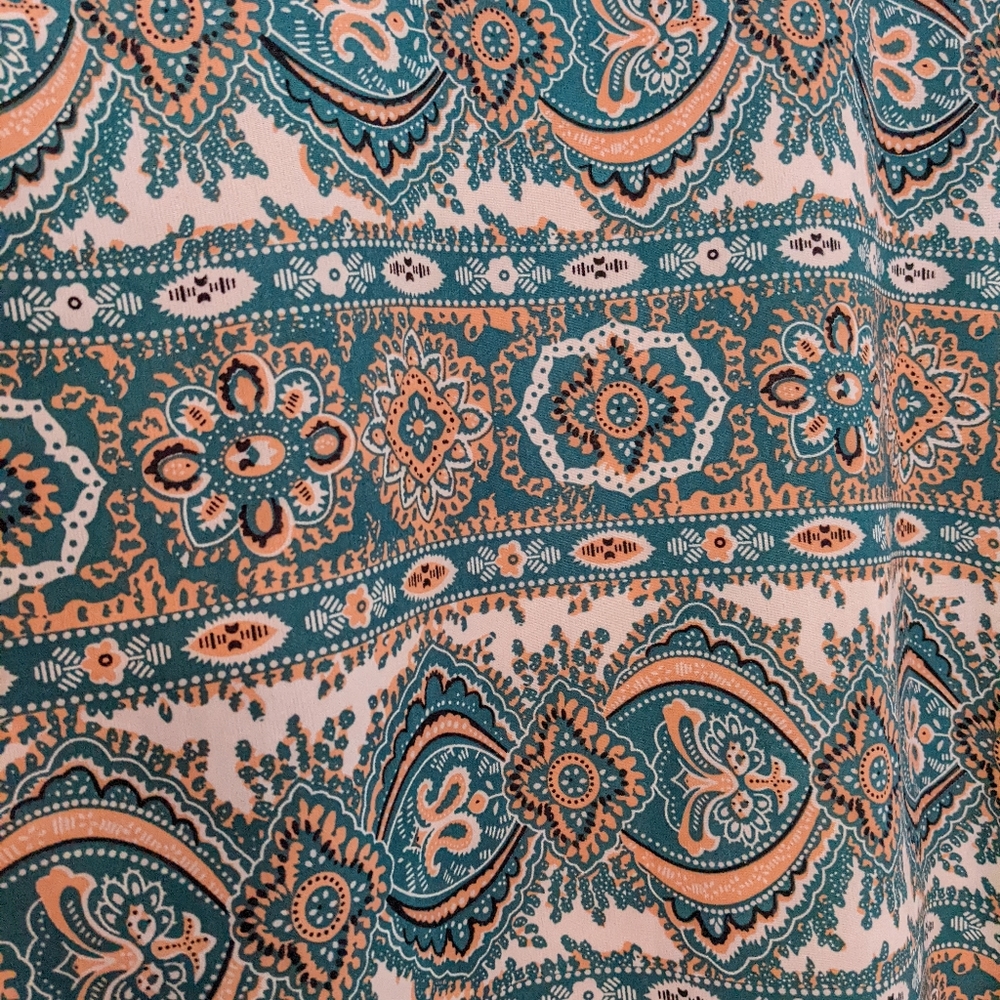 THML Patterned Dress - Picture 3 of 6